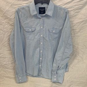 American Eagle Button Up